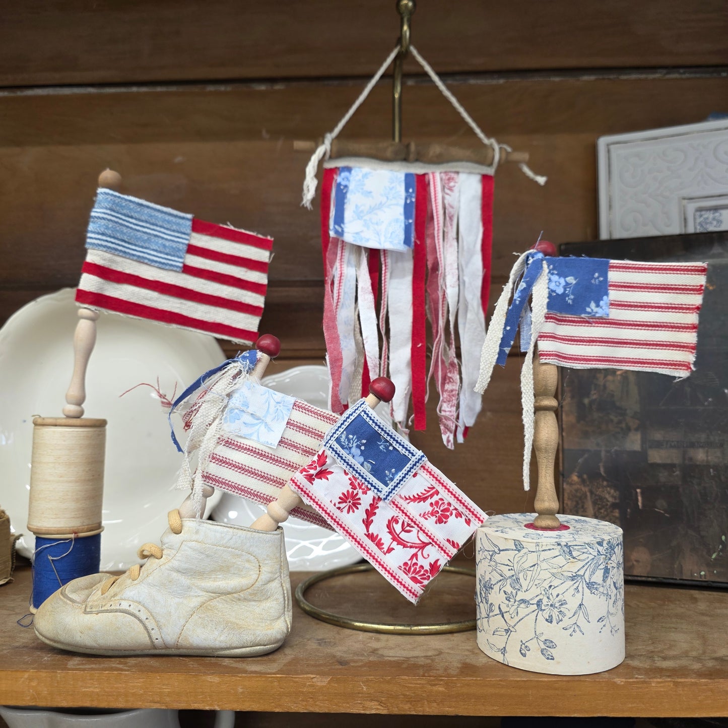 DIY Red White and Blue Spindle Kit