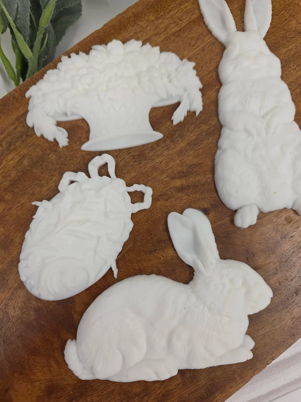 Les Lapins Rabbit resin casting