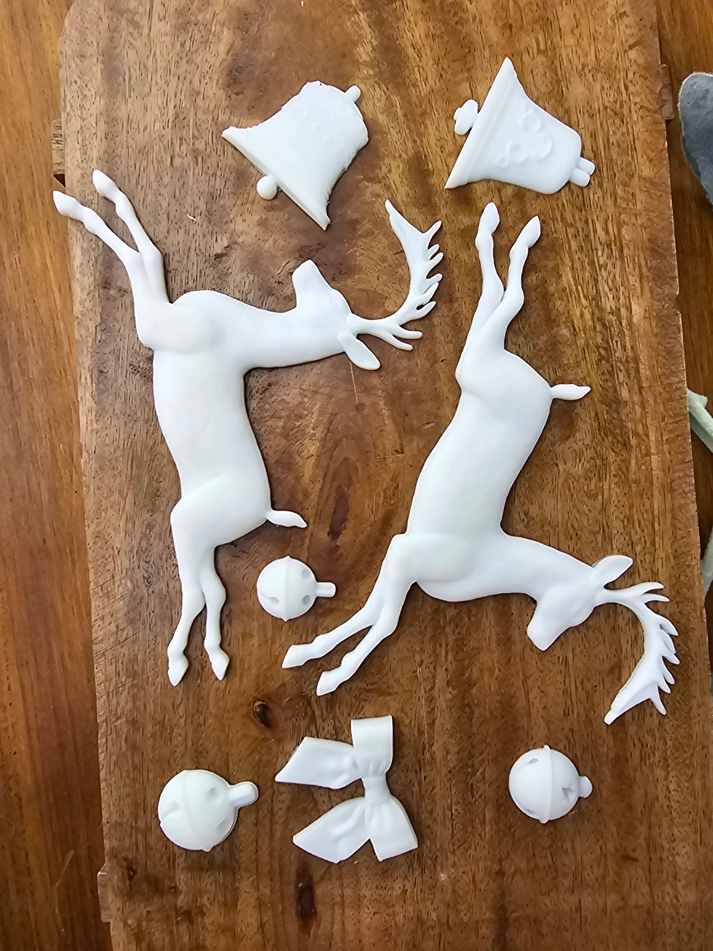 Jingle resin casting