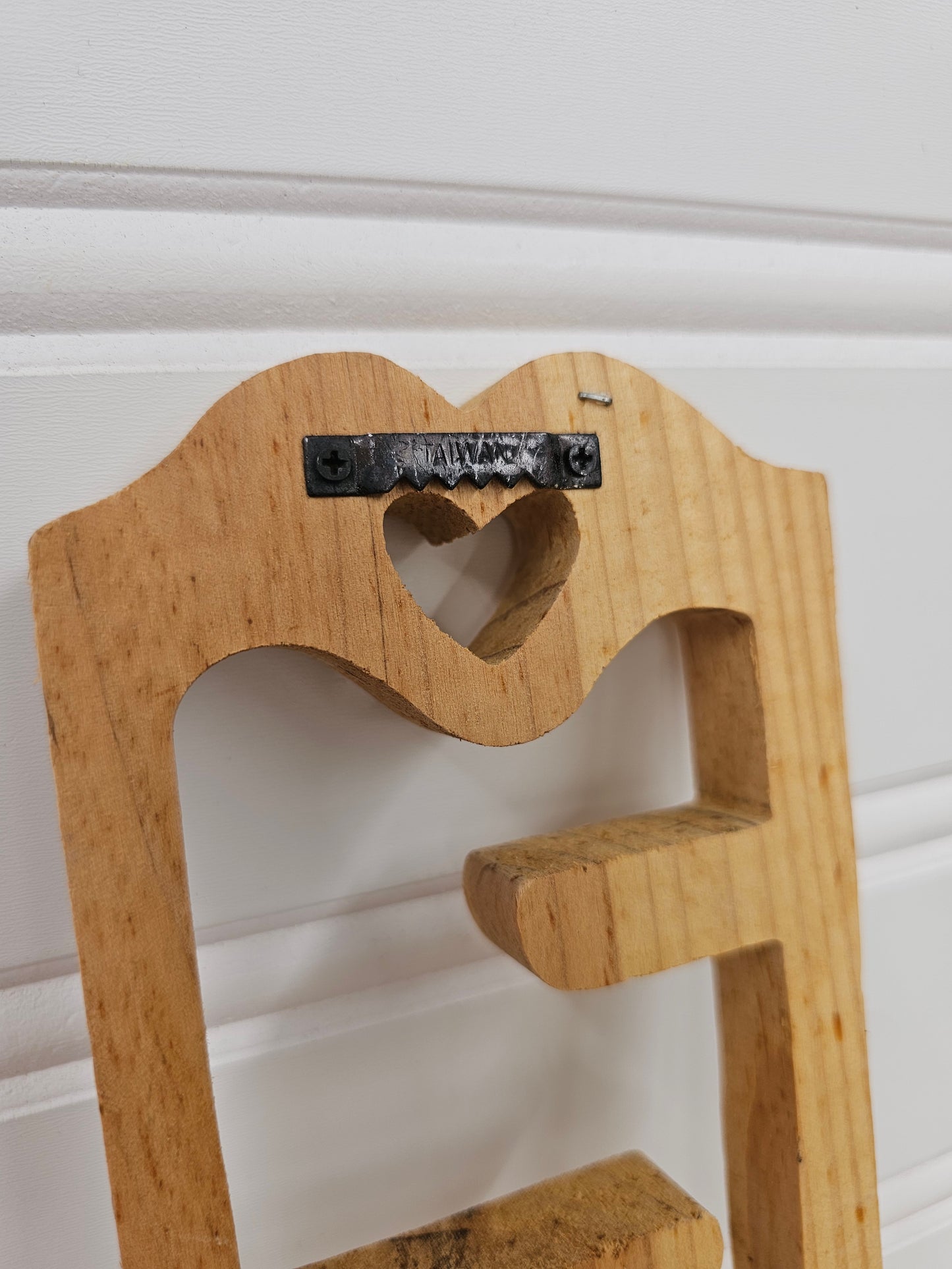 Wooden Heart mini shelf, Taiwan