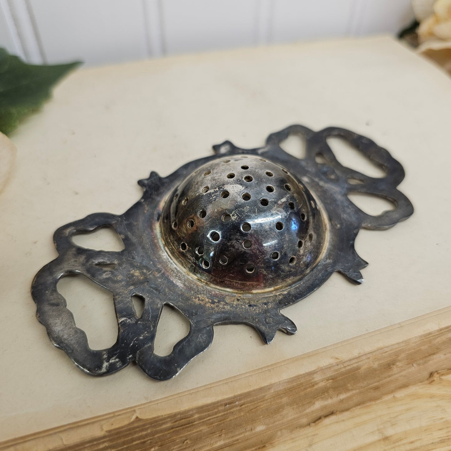 Silver Tea Strainer with bows
