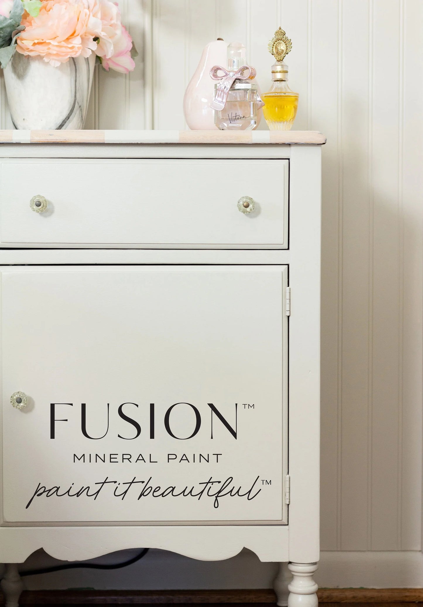 Chateau - Fusion Mineral Paint - All in one paint