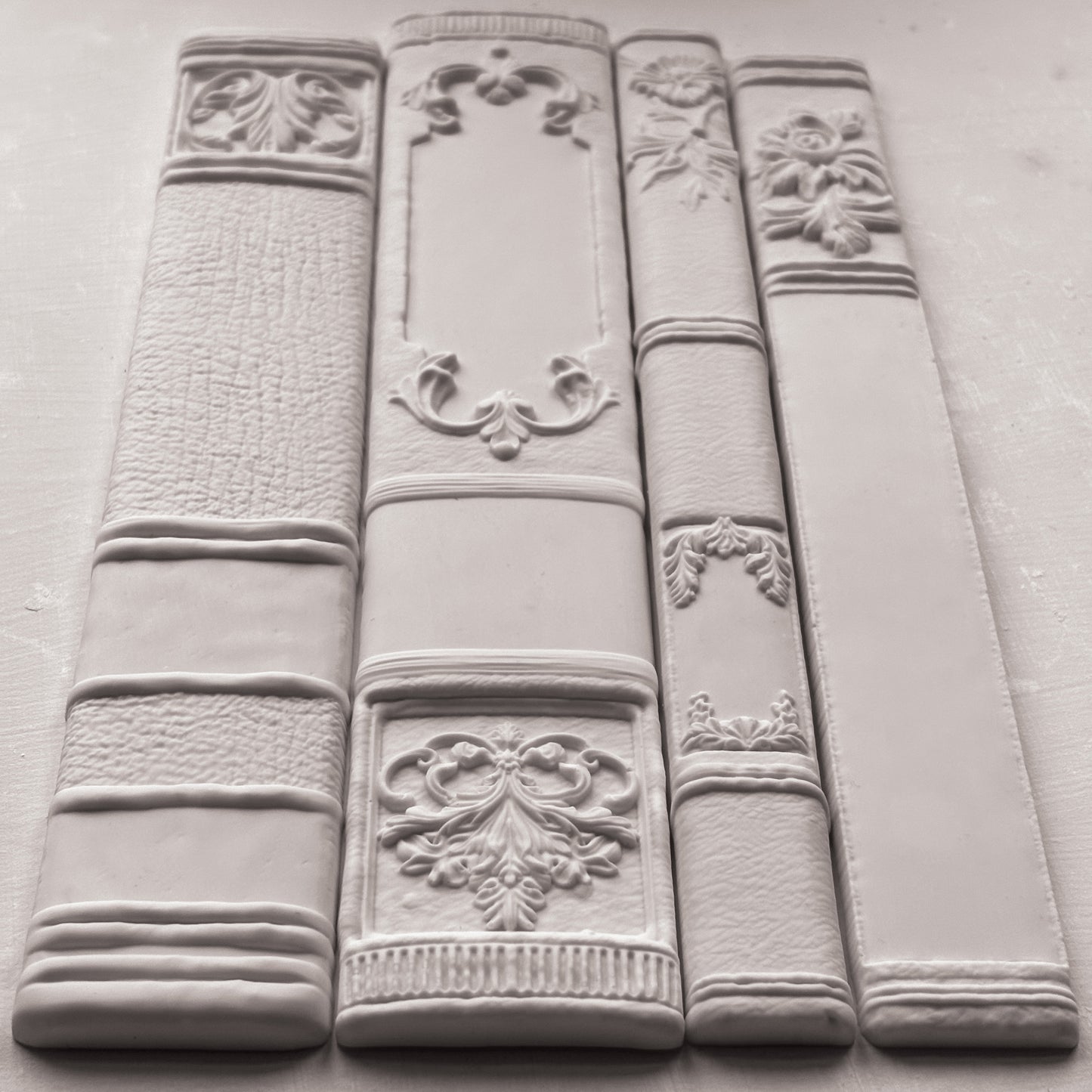 Bookish 6x10 IOD  Mould I Book spines
