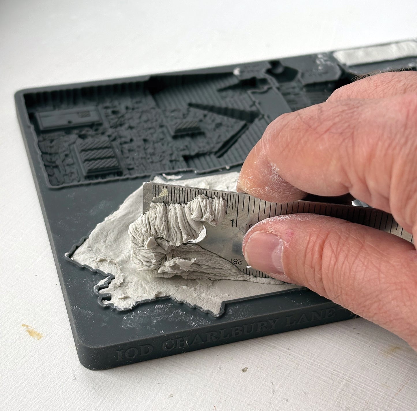 Charlbury Lane 6x10 IOD Mould I Village House mold