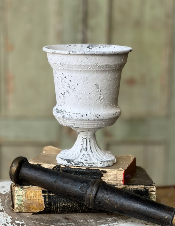 Amorial Urn | 6" | Cream white | chippy finish | Pedestal Base
