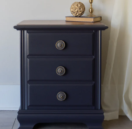 *NEW Hearth- Dixie Belle Chalk Mineral Paint
