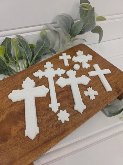 Les Croix Cross resin casting