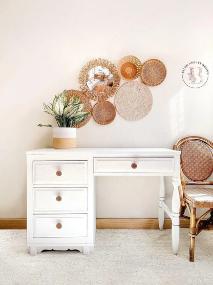 Cotton - Dixie Belle Chalk Mineral Paint