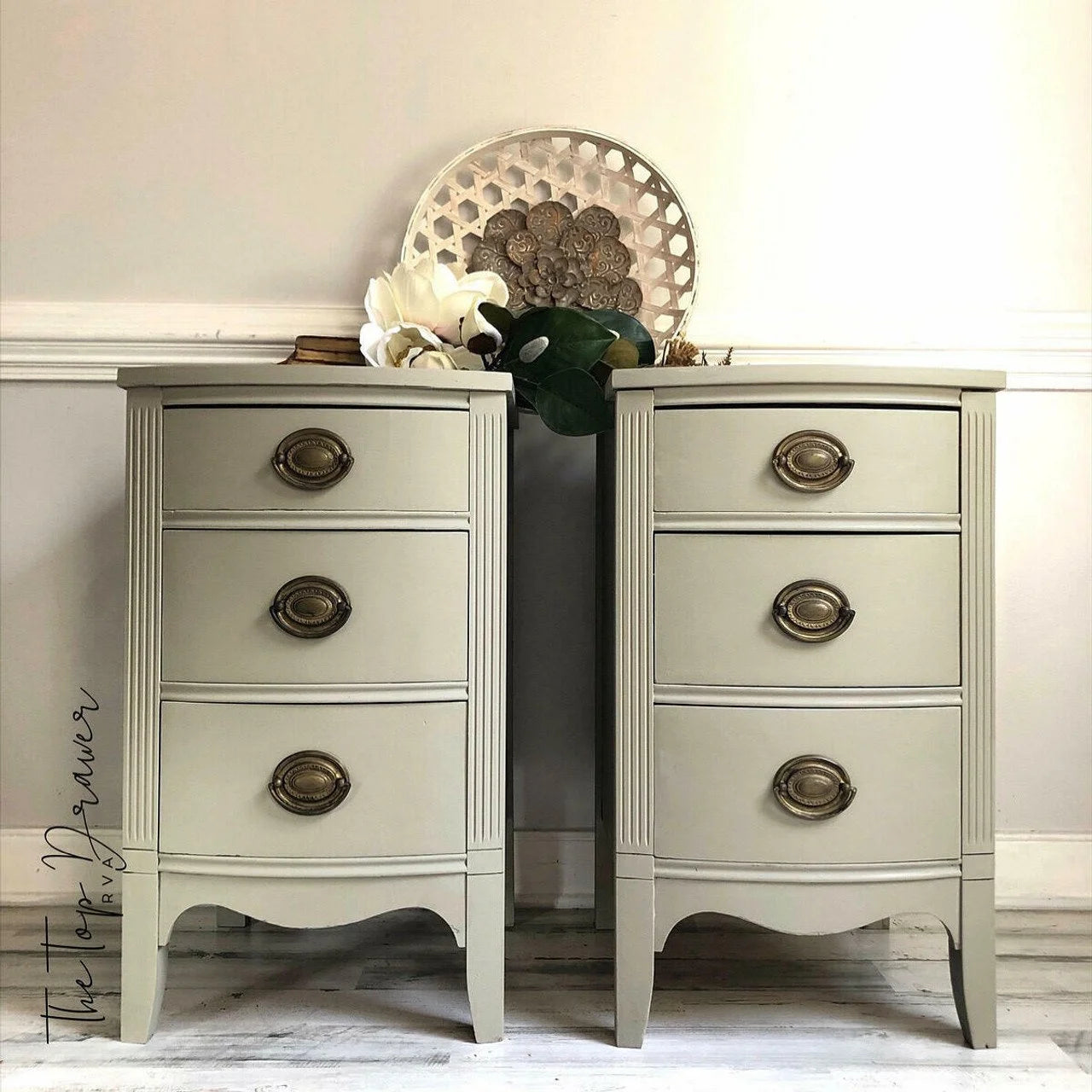 Dried Sage- Dixie Belle Chalk Mineral Paint