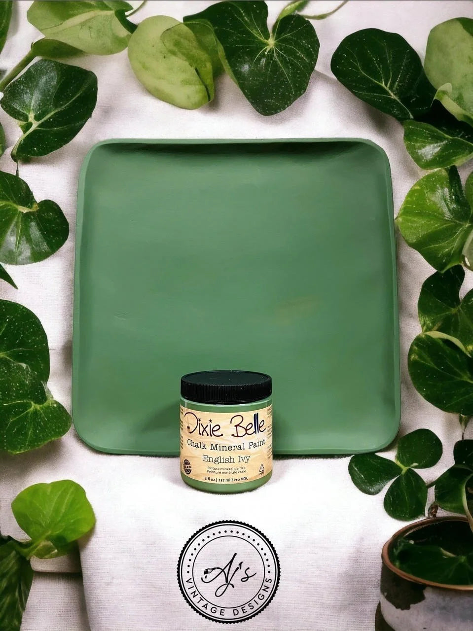 English Ivy- Dixie Belle Chalk Mineral Paint