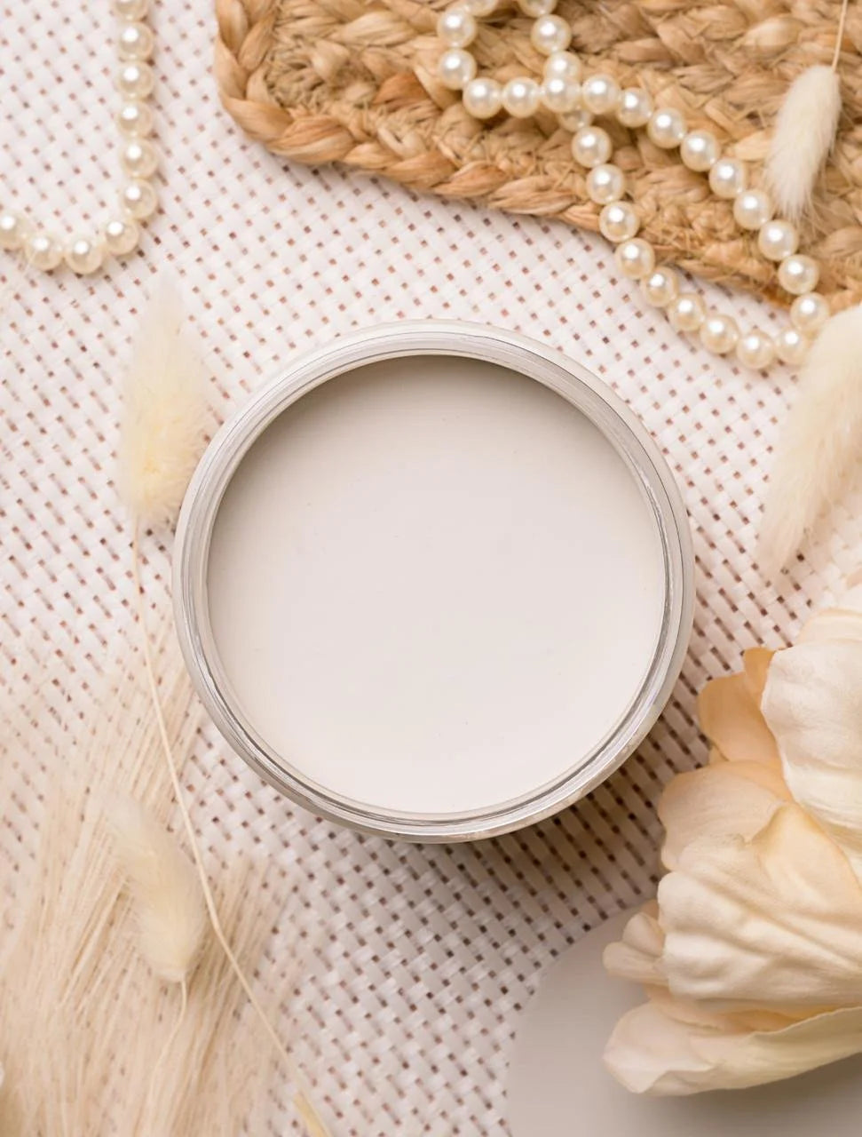 Gardenia- Dixie Belle Chalk Mineral Paint