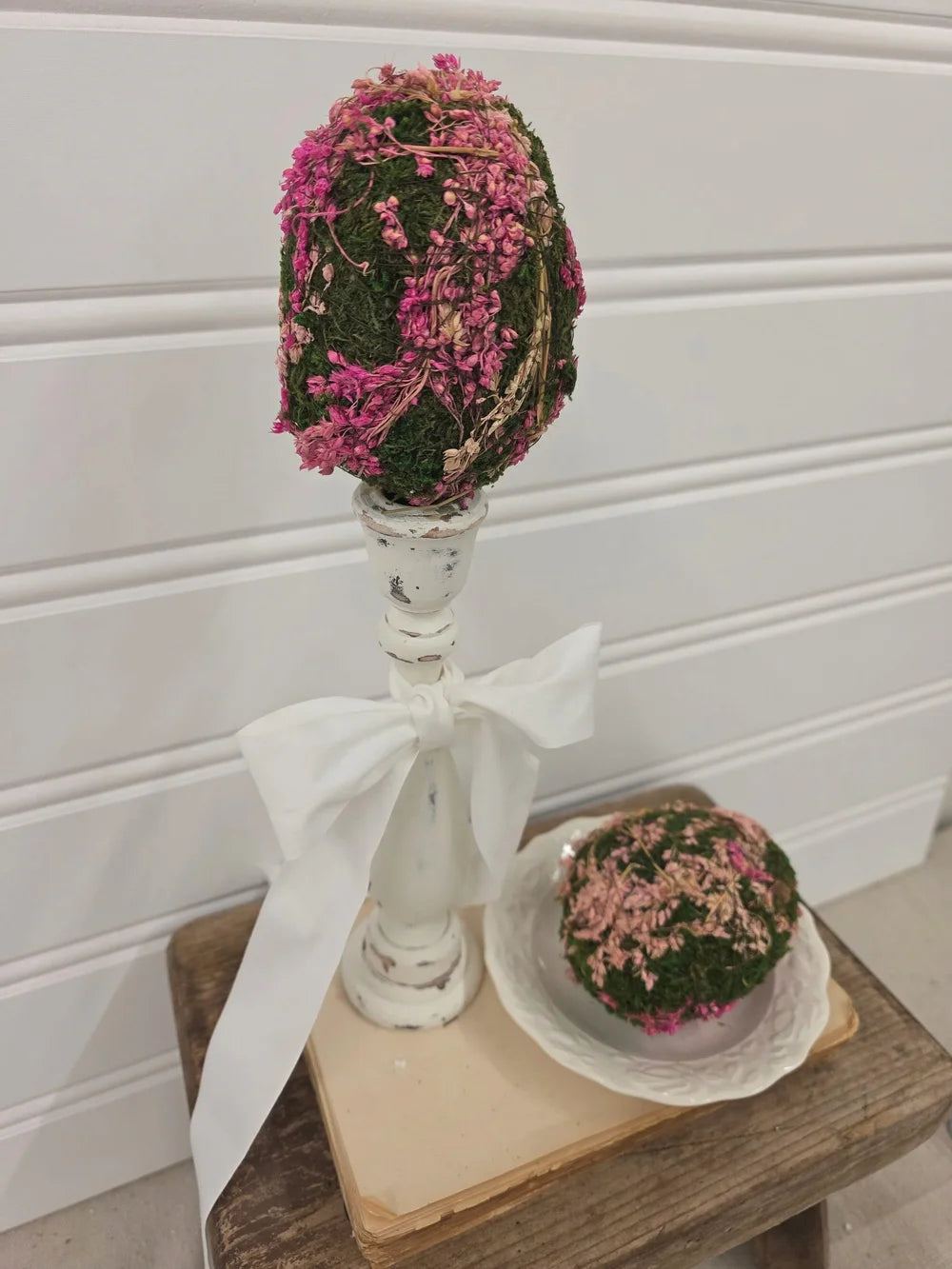 Moss Eggs Green/Pink 3' x 4.5" - set of 2