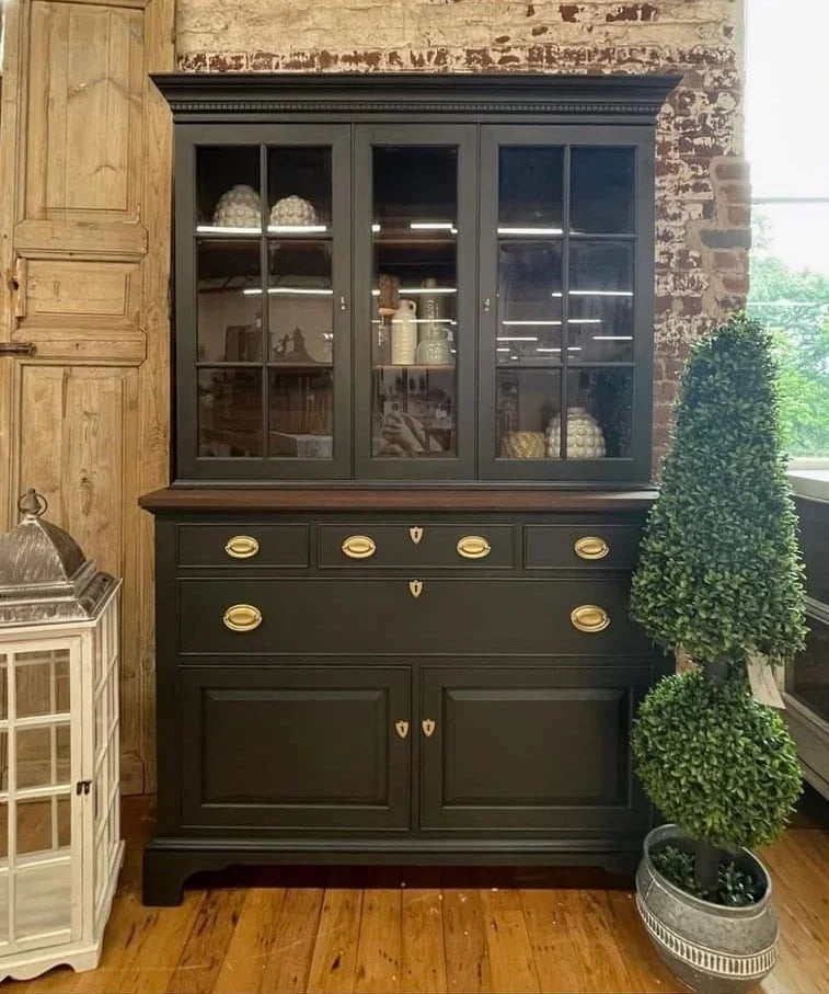 Cast Iron - Fusion Mineral Paint - All in one paint