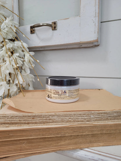 Fluff - Dixie Belle Chalk Mineral Paint