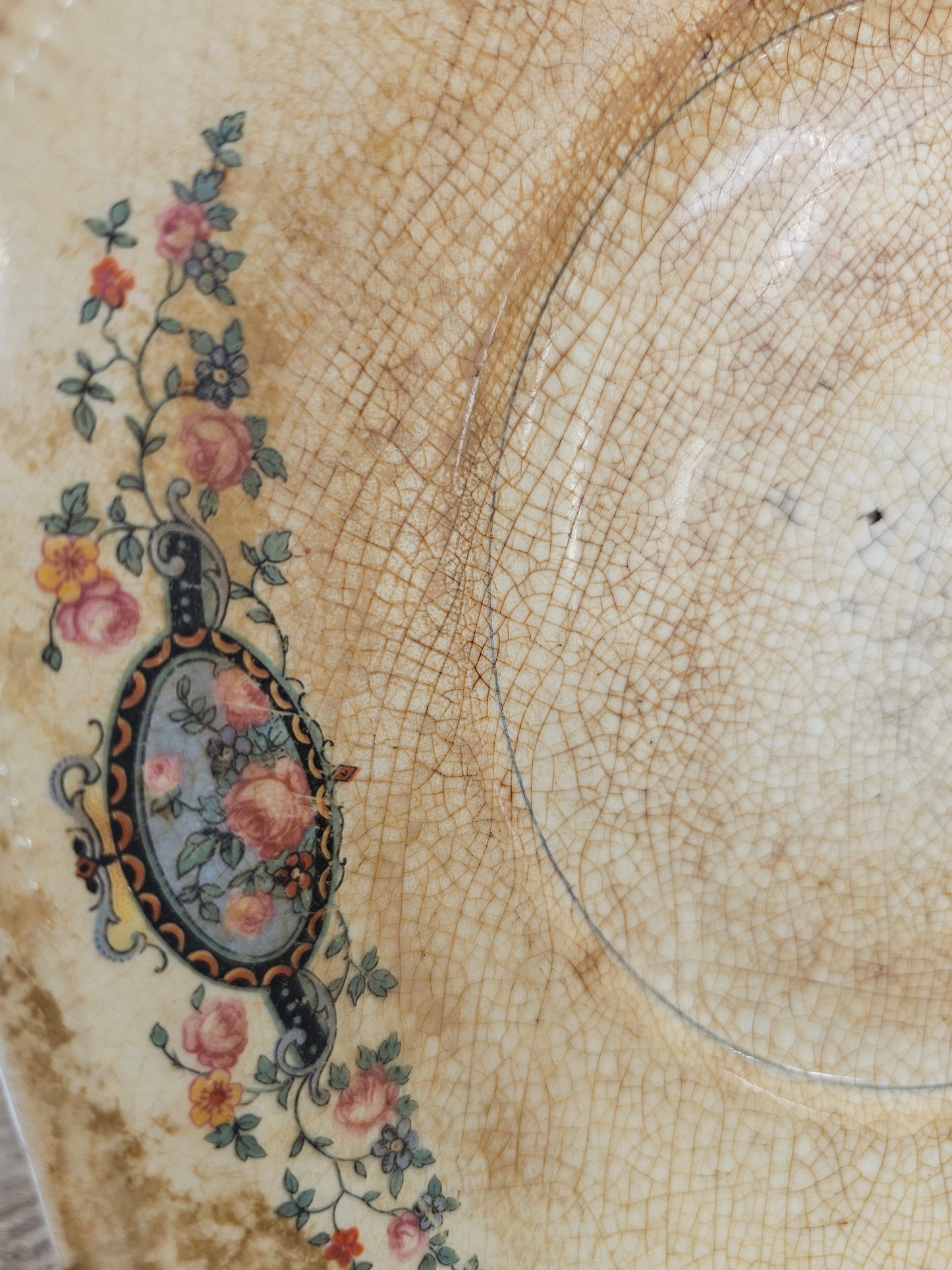 Stained & Crazed Martha Washington Plate