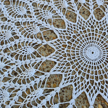 Crochet doily, approx 39"