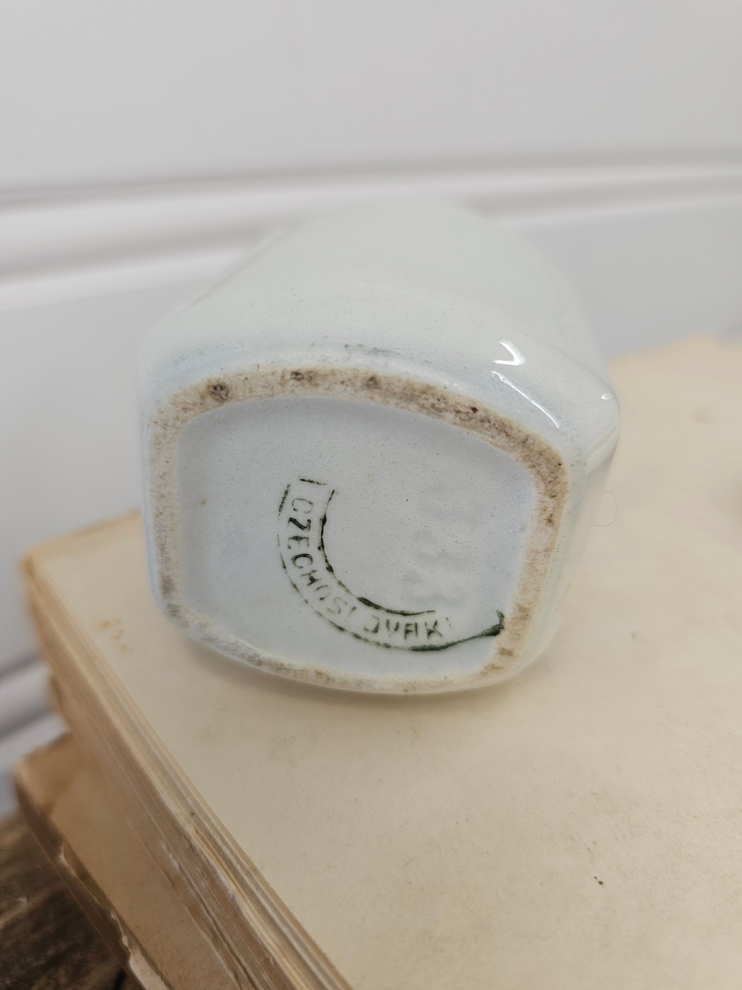 blue and white Cloves Spice Jar - Made in Czechoslovakia