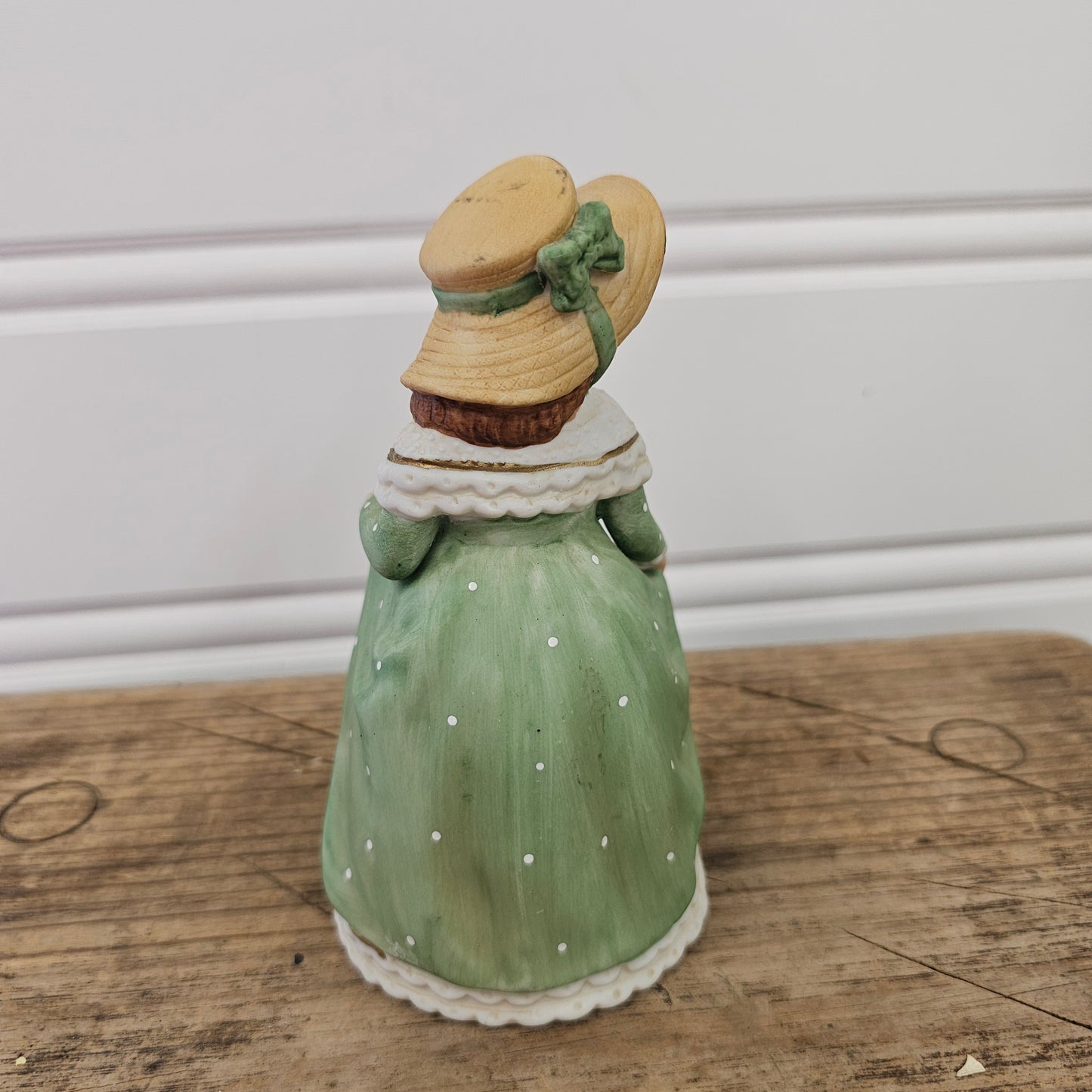 1990 Marjorie Sarnat Enesco Bell, Taiwan