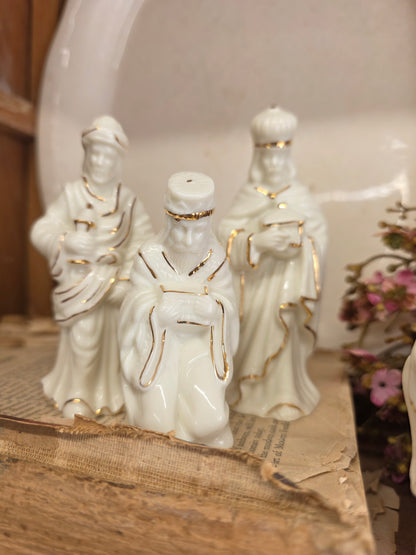 7 piece white and gold nativity set