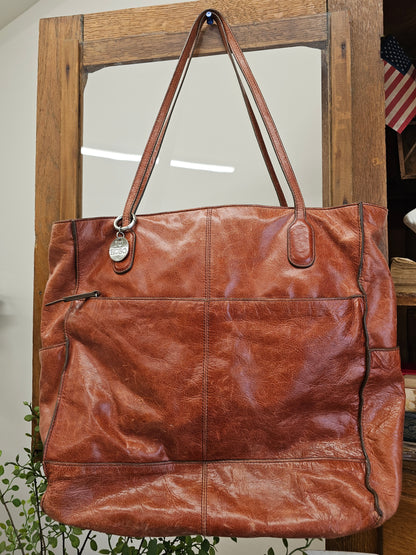 Hobo leather tote bag purse