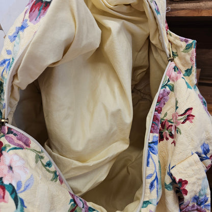 vintage Yellow floral duffle bag approx. 23" x 14"