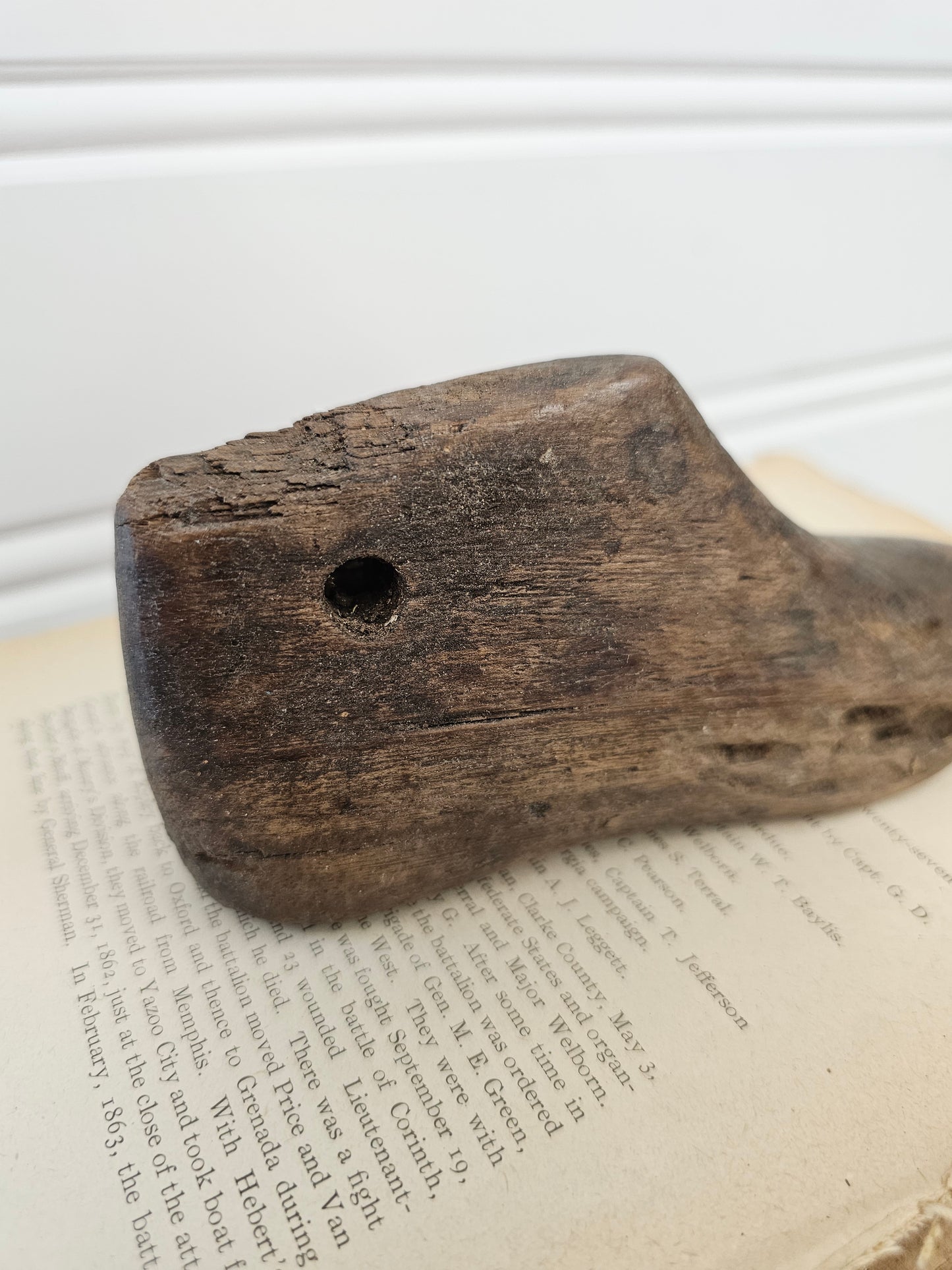6" Wooden Shoe Form - E