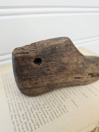 6" Wooden Shoe Form - E