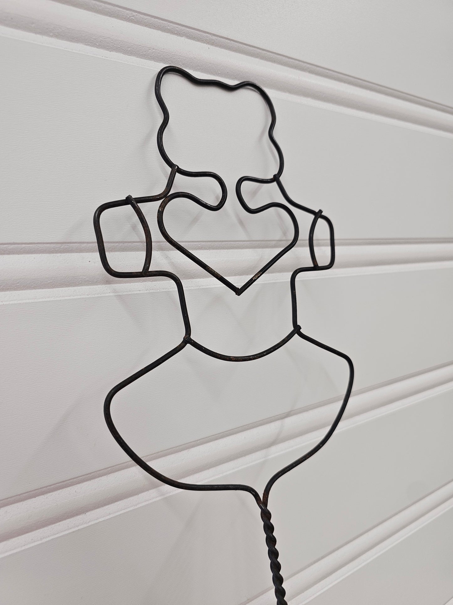 Metal & Wooden Bear Rug Beater