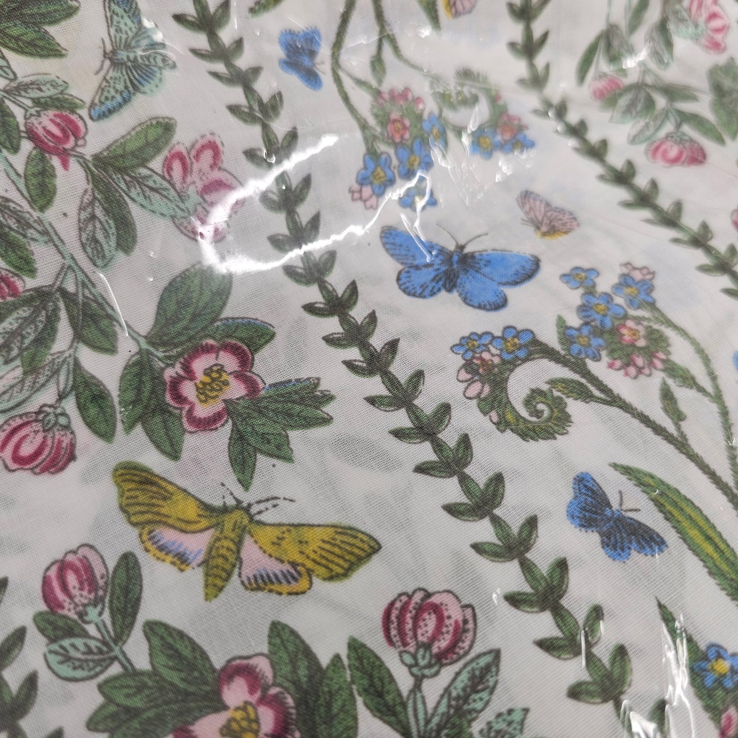 Portmeirion 4 Large Dinner Napkins, 22" Square