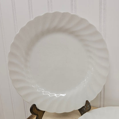 Set of 3 glossy white swirl saucers - Johnson Brothers, England