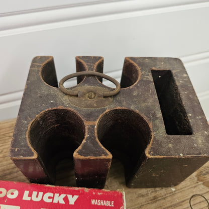 Lucky Plastic Poker Chips, USA & Wooden Poker Chip Holder