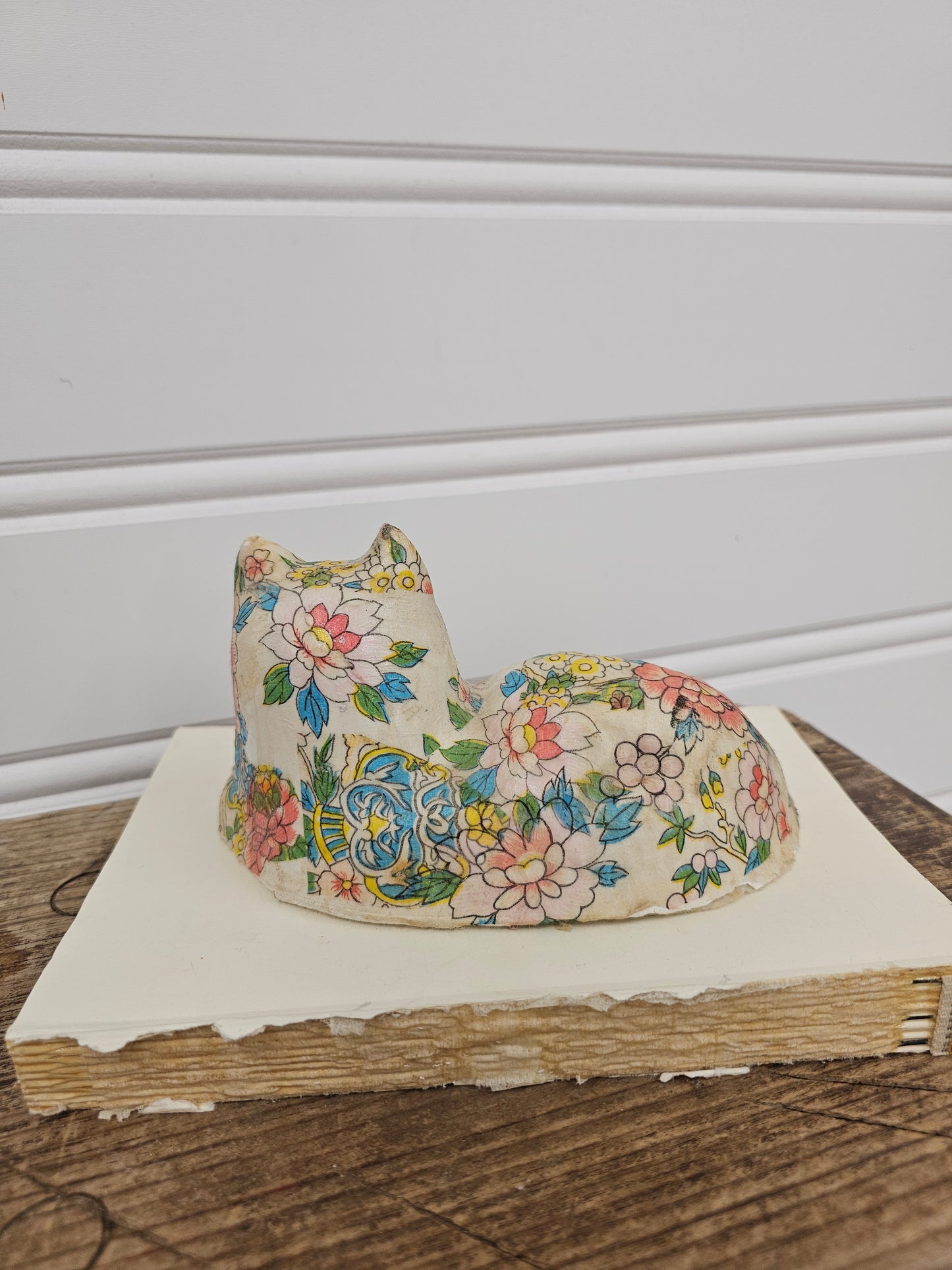 vintage decoupage floral cat