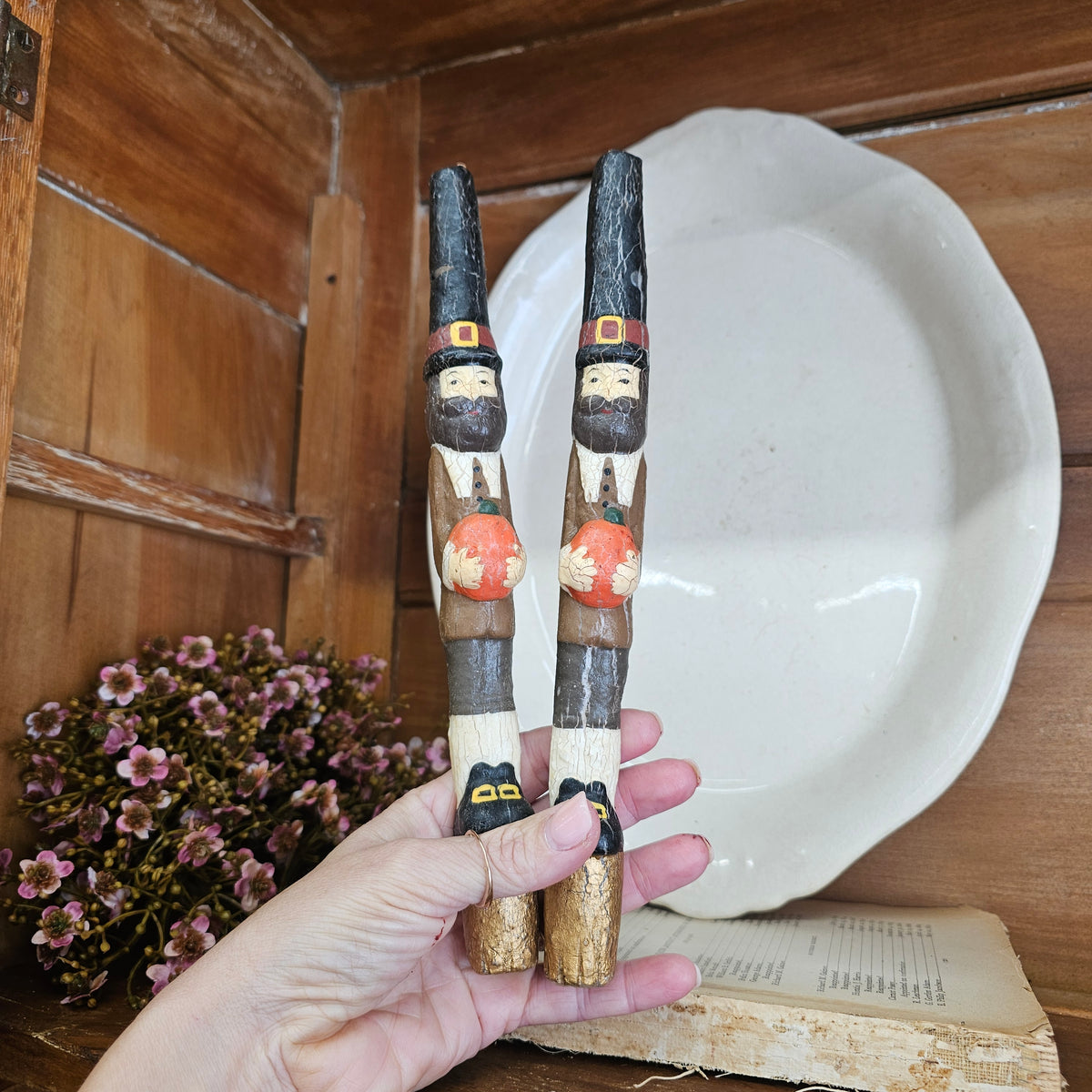 set of 2 chippy thanksgiving candles