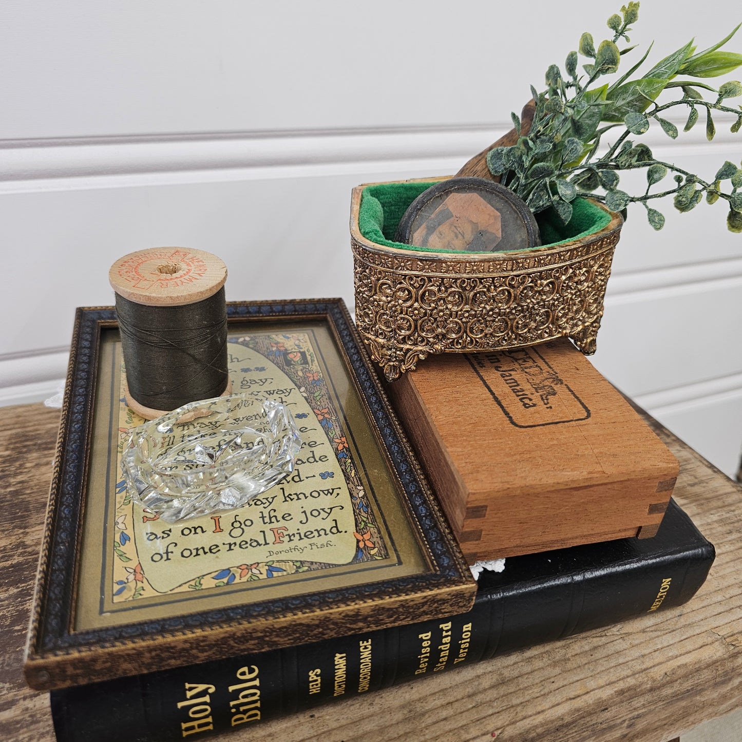 Create your own vignette - 10 items - B