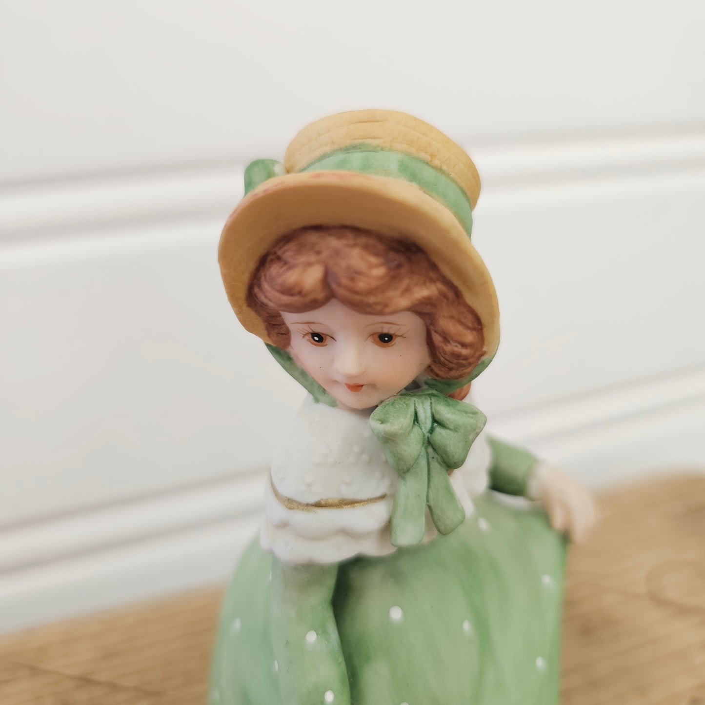 1990 Marjorie Sarnat Enesco Bell, Taiwan