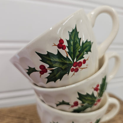 3 Swirl Holly Berry Christmas Cups