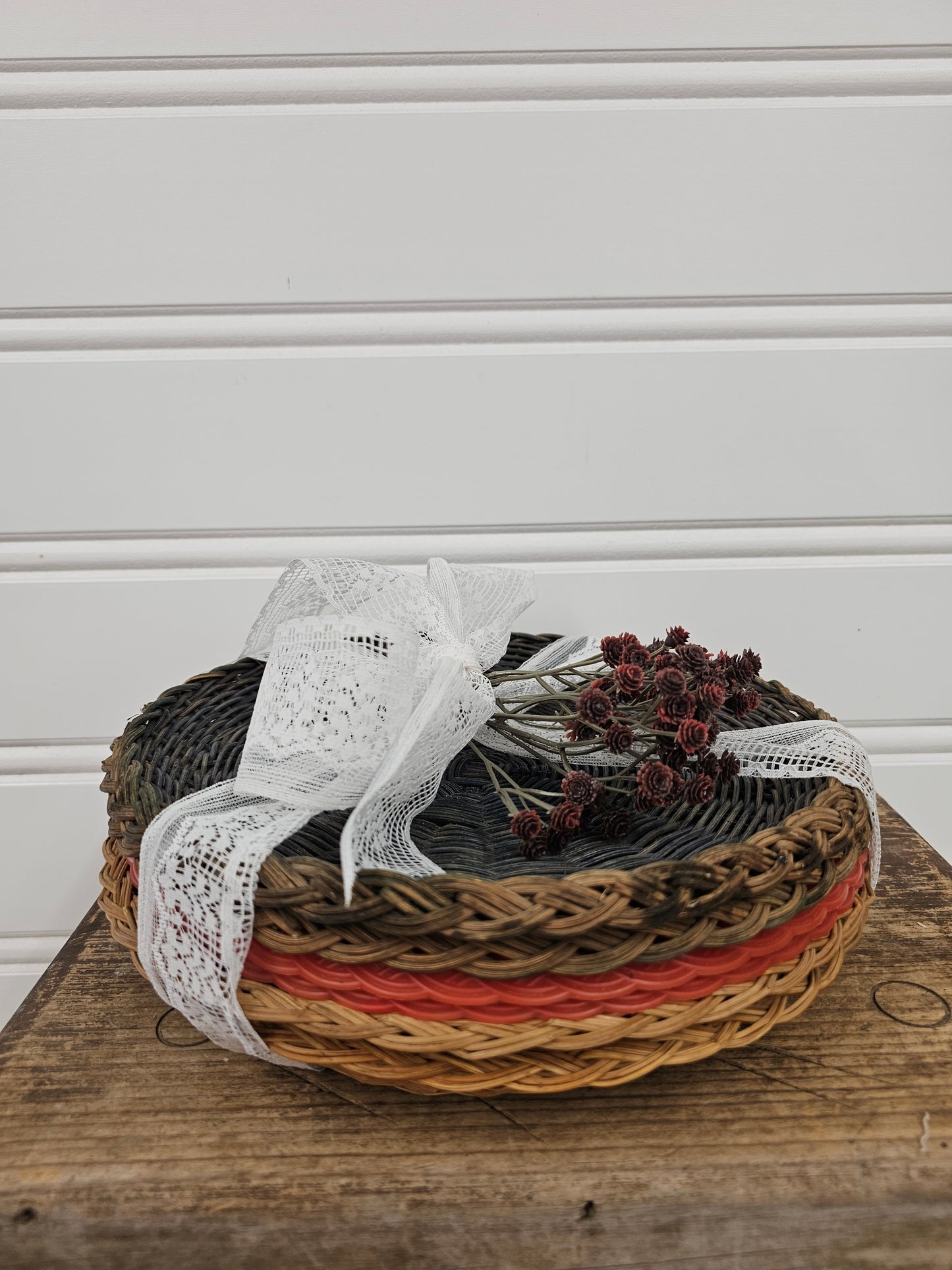 Set of 6 Round Baskets - A