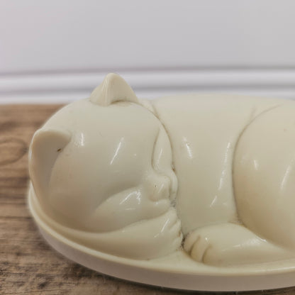Vtg Avon Cat Lint Brush Plastic, missing bed