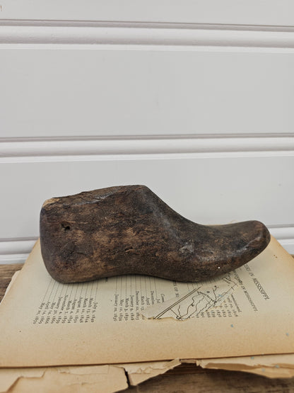 Wooden Shoe Form