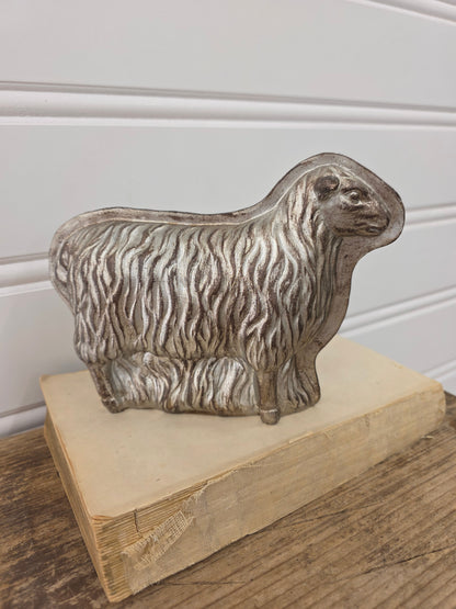 5.75” Resin Sheep Chocolate Mold