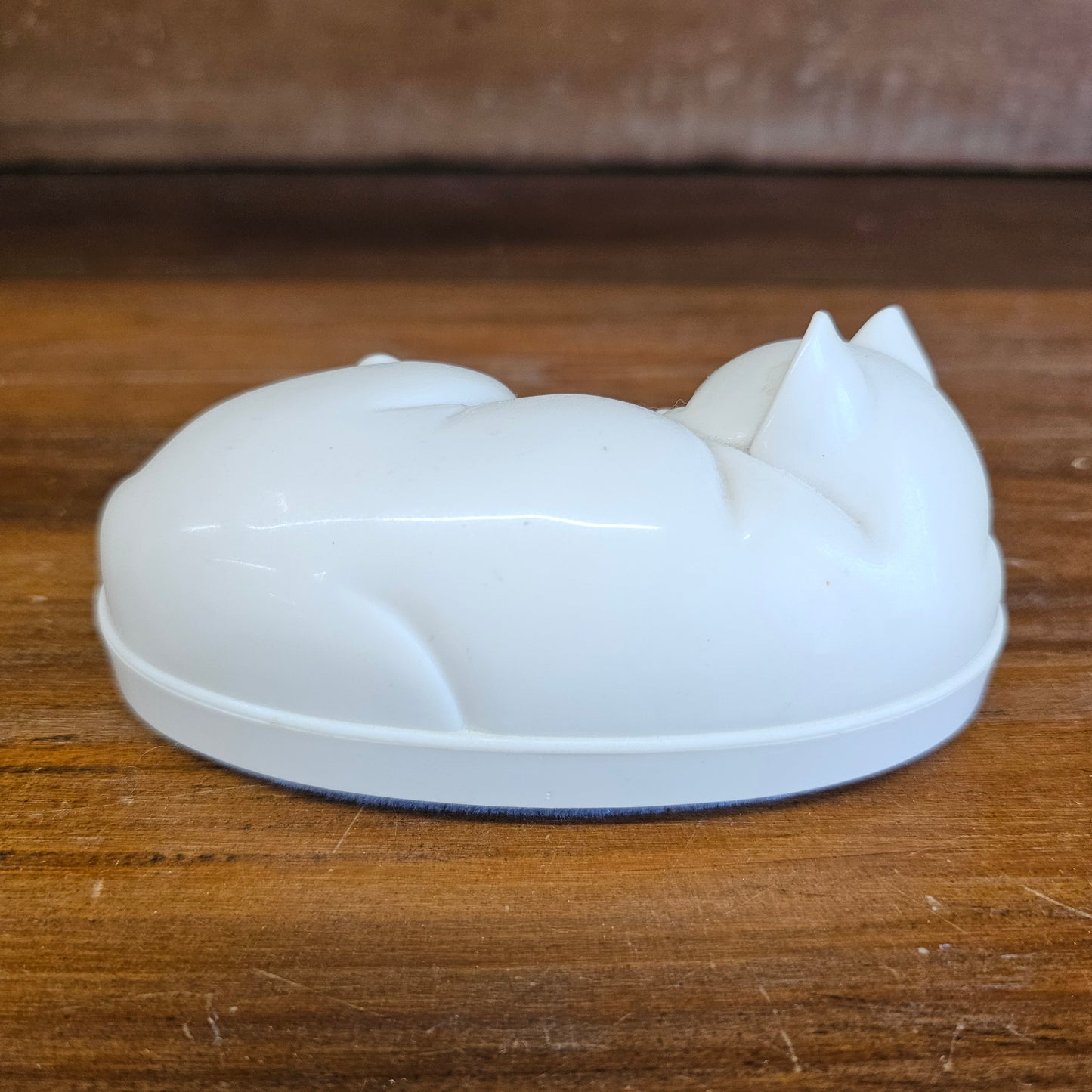 Vtg Avon Cat Lint Brush Plastic, missing bed