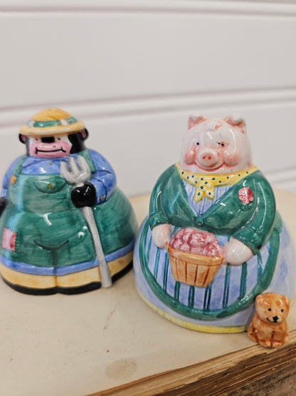 Down Home Collection Salt & Pepper Shakers
