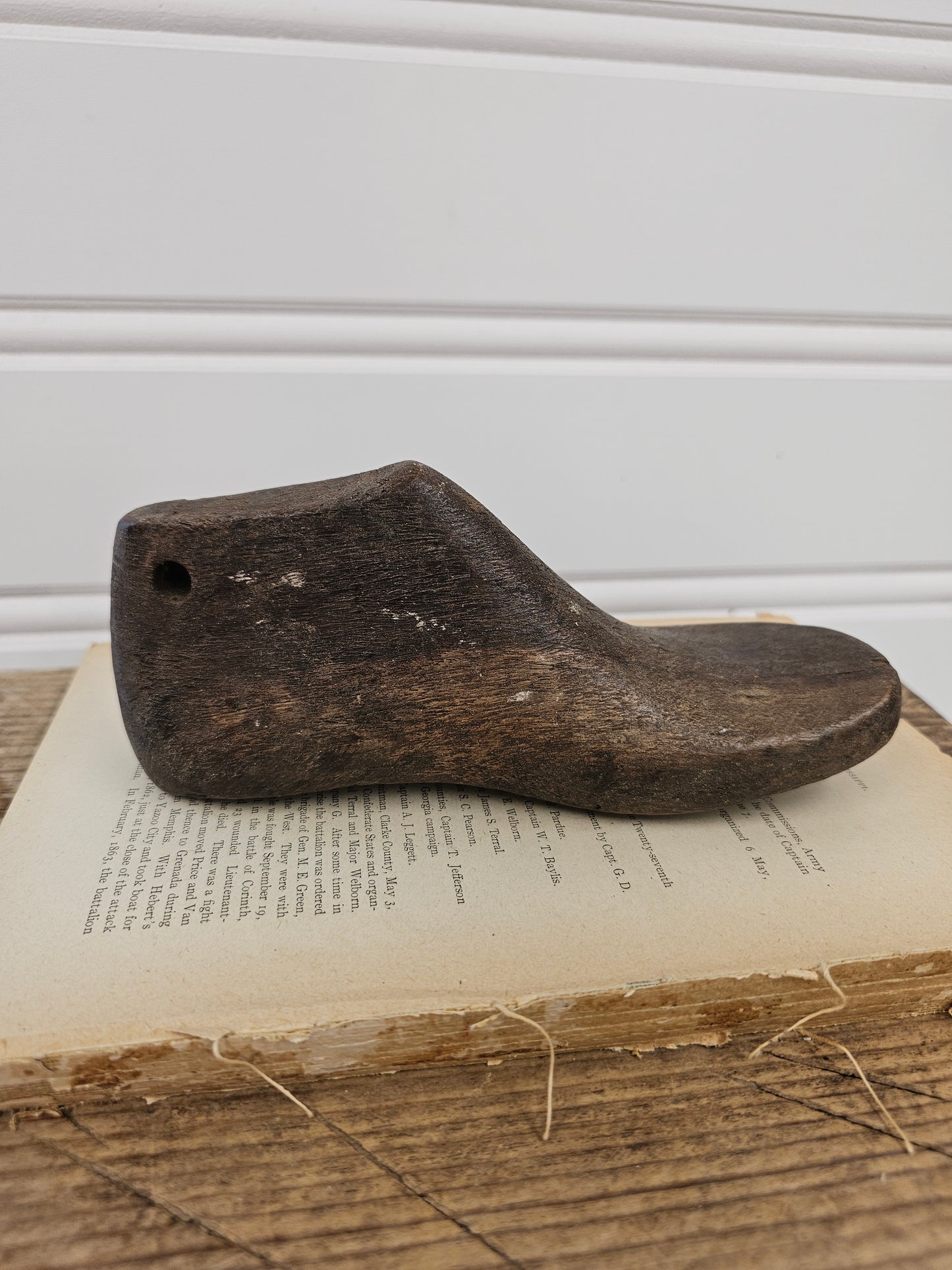 7" Wooden Shoe Form - D