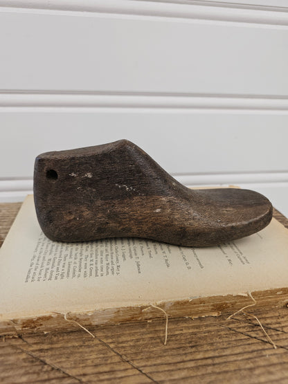 7" Wooden Shoe Form - D