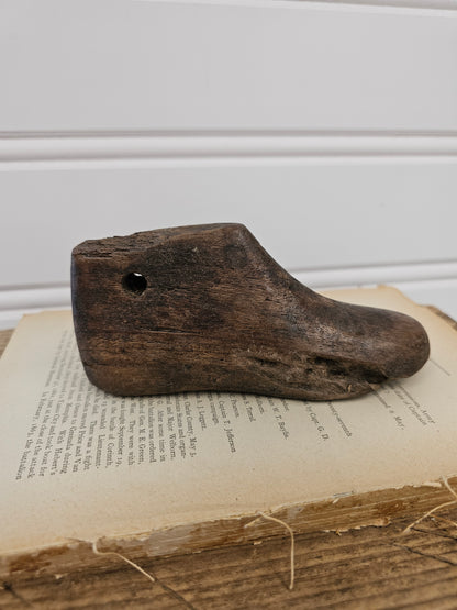6" Wooden Shoe Form - E