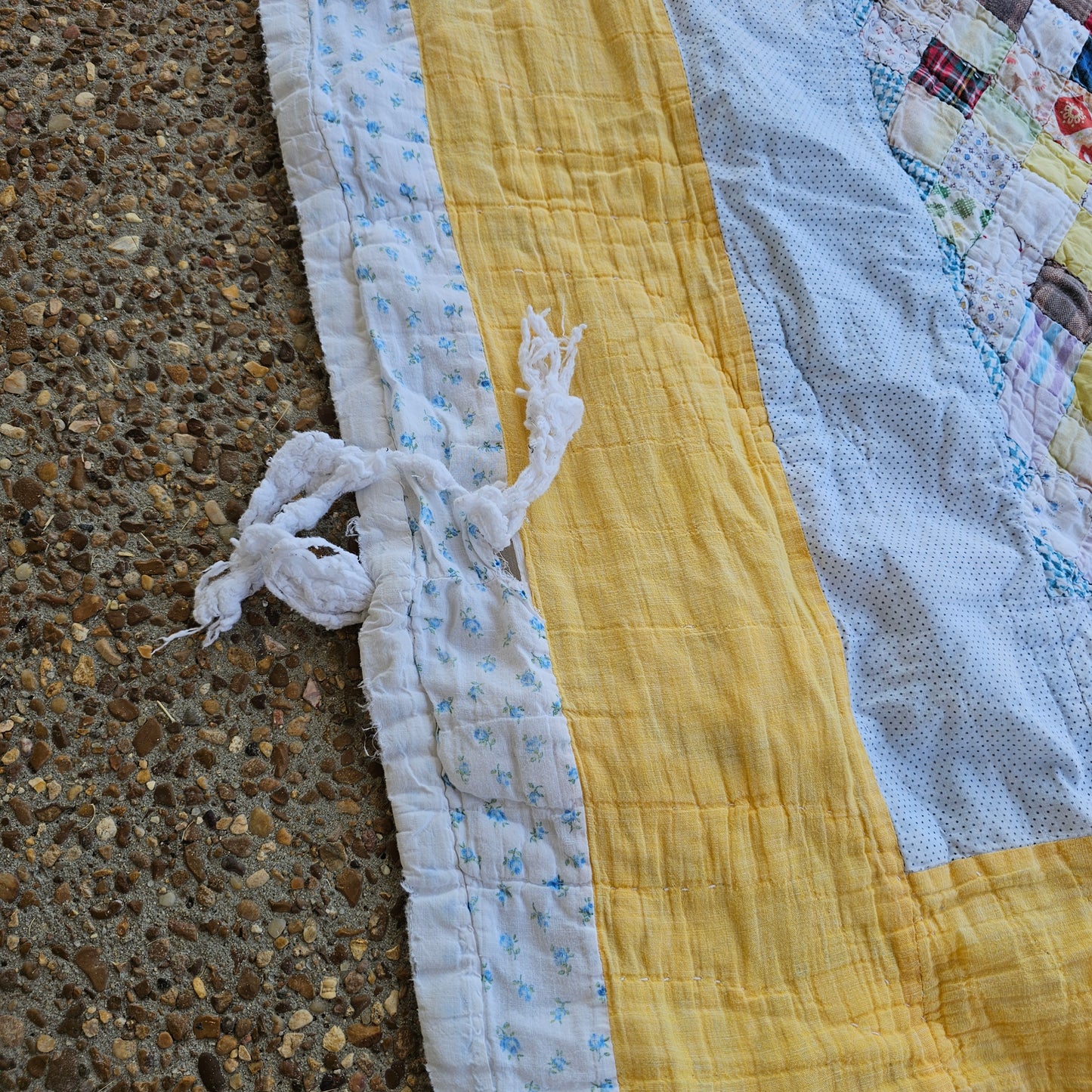 Checkered handmade quilt - as is, approx 75" x 65"