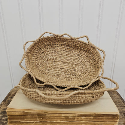 Set of baskets with detailed edges