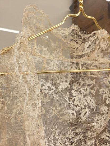 Lace shawl