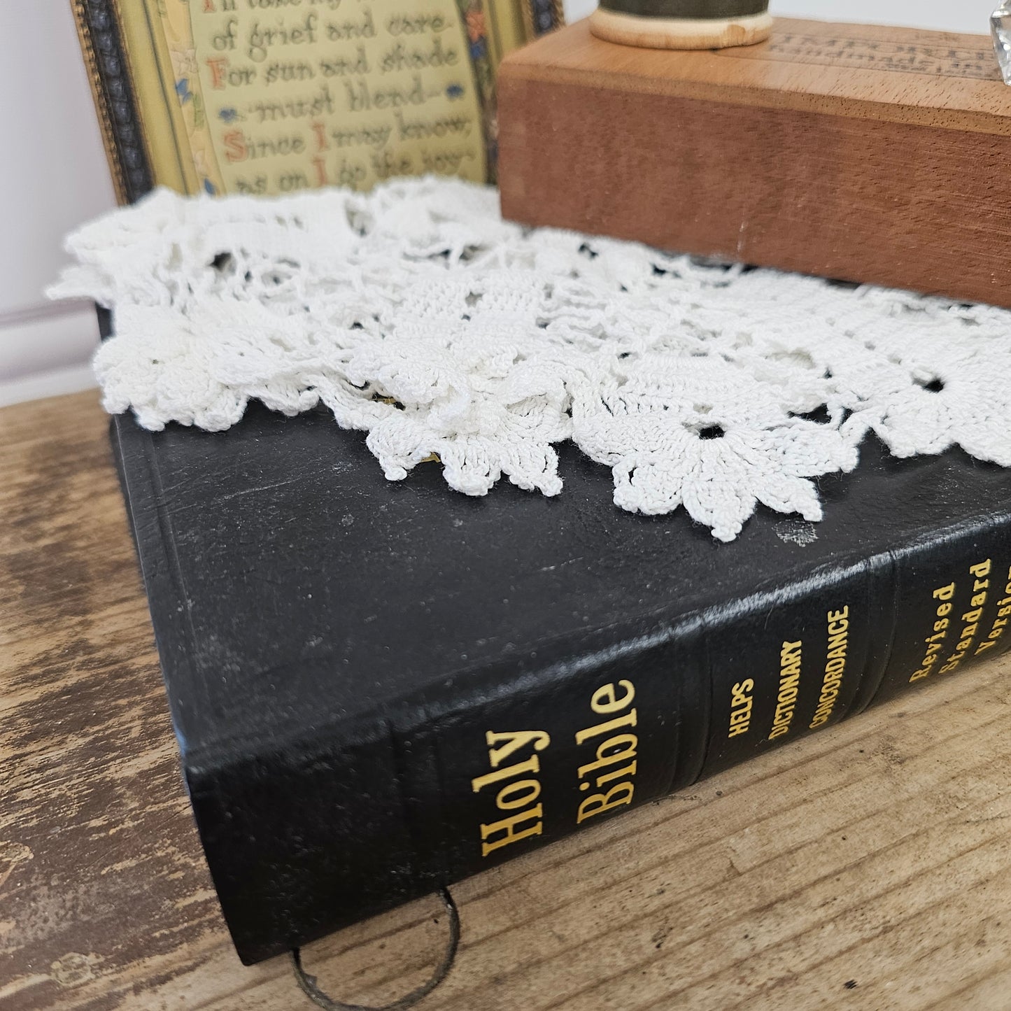 Create your own vignette - 10 items - B