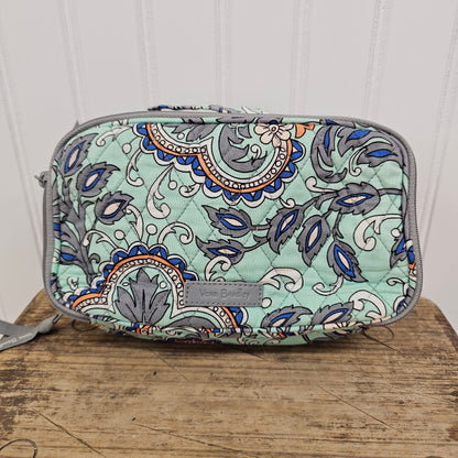 Vera Bradley toiletry bag